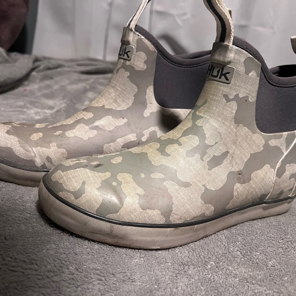 Huk Shoes Huk Boots Womens Poshmark